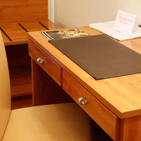 Chez Terrassier - Logis - Et Restaurant Hotell 2*