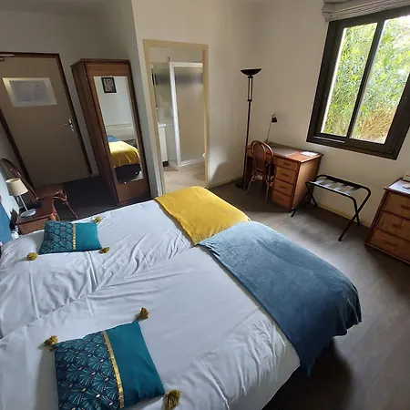 Hotell Chez Terrassier - Logis - Et Restaurant Vaissac