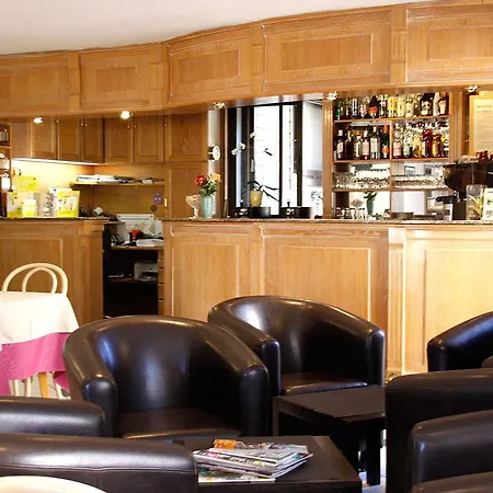 Chez Terrassier - Logis - Et Restaurant Vaissac