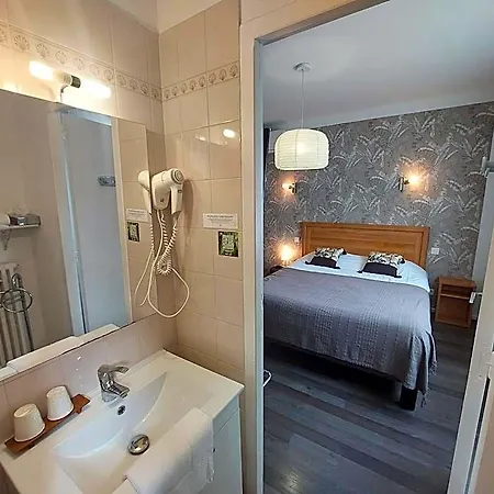 Chez Terrassier - Logis - Et Restaurant Hotel 2*