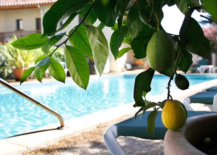 Chez Terrassier - Logis - Et Restaurant 2*