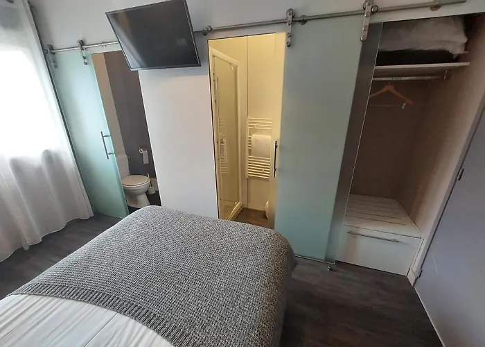 Chez Terrassier - Logis - Et Restaurant Vaissac